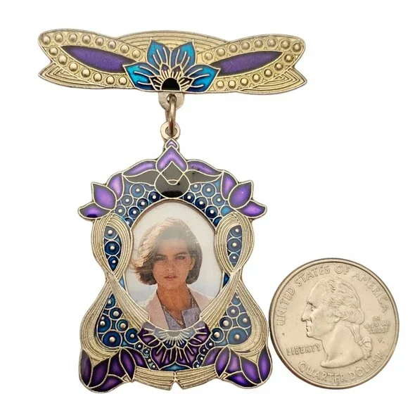 Blue Purple Enamel Photo Holder Brooch Bar Dangle Pin C629